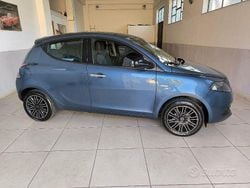 Blu Usata 2022 Lancia Ypsilon Gold Due volumi | 11.399 € (Buon prezzo)