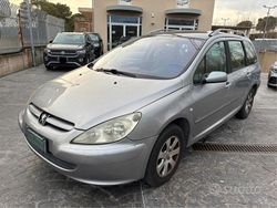 Grigio Usata 2005 Peugeot 307 Station wagon | 1999 € (Cara)