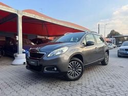Grigio Usata 2015 Peugeot 2008 Allure SUV | 6970 € (Buon prezzo)