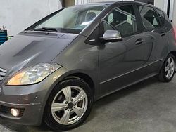 Grigio Usata 2008 Mercedes A200 Avantgarde Coupé | 4800 € (Buon prezzo)