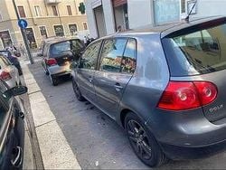Grigio Usata 2007 VW Golf Comfortline Tre volumi | 3800 € (Buon prezzo)