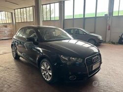 Nero Usata 2012 Audi A1 Ambition Tre volumi | 7500 € (Super prezzo)