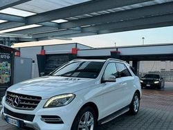 Bianco Usata 2015 Mercedes ML250 SUV | 20.500 € (Molto cara)