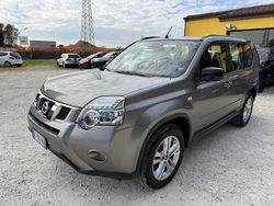 Grigio Usata 2011 Nissan X-Trail SUV | 8999 € (Molto cara)