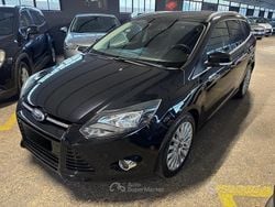 Nero Usata 2011 Ford Focus Titanium Station wagon | 4900 € (Buon prezzo)