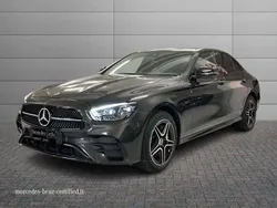 Grigio scuro Usata 2020 Mercedes E300 Premium Tre volumi | 38.400 € (Buon prezzo)