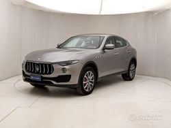 Grigio Usata 2019 Maserati Levante SUV | 34.900 € (Super prezzo)