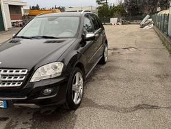 Usata 2009 Mercedes ML320 Premium SUV | 11.500 € (Buon prezzo)