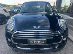 Nero Usata 2016 Mini Cooper D Hype Due volumi | 11.200 € (Ottimo prezzo)