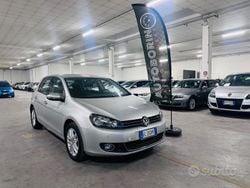 Grigio Usata 2011 VW Golf Highline Tre volumi | 6900 € (Buon prezzo)