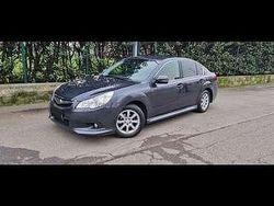 Blu/azzurro Usata 2009 Subaru Legacy Active Tre volumi | 8500 €