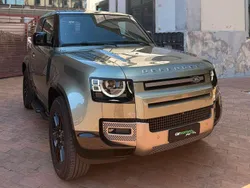 Panagea green Usata 2025 Land Rover Defender SE Dynamic SUV | 78.000 € (Buon prezzo)
