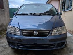Blu/azzurro Usata 2005 Fiat Idea Monovolume | 2500 € (Buon prezzo)