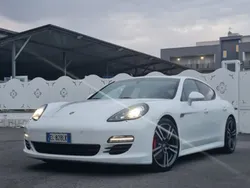 Usata 2012 Porsche Panamera Tre volumi | 22.800 € (Buon prezzo)