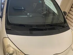 Bianco Usata 2010 Toyota iQ Due volumi | 5000 € (Cara)