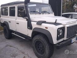 Bianco Usata 2010 Land Rover Defender Station wagon | 36.400 € (Cara)