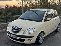 Usata 2005 Lancia Ypsilon Due volumi | 2500 € (Buon prezzo)