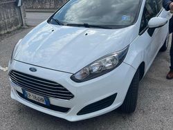 Usata 2013 Ford Fiesta Due volumi | 4100 € (Cara)
