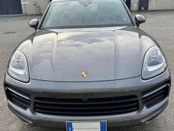 Grigio Usata 2019 Porsche Cayenne SUV | 53.900 €