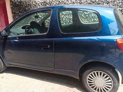 Blu Usata 2005 Toyota Yaris Due volumi | 1200 € (Super prezzo)