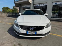 Bianco Usata 2014 Volvo V60 Momentum Station wagon | 7300 € (Buon prezzo)