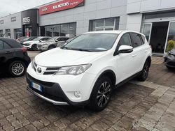 Bianco Usata 2014 Toyota RAV4 Active SUV | 12.000 € (Cara)
