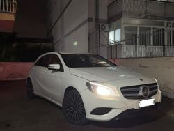 Usata 2016 Mercedes A200 Tre volumi | 13.000 € (Super prezzo)