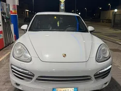 Usata 2014 Porsche Cayenne Platinum Edition SUV | 20.000 € (Super prezzo)