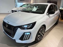 Bianco Nuova 2025 Peugeot 208 Style Due volumi | 19.890 € (Buon prezzo)
