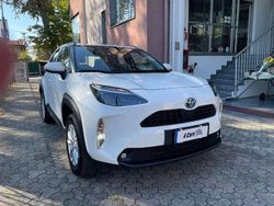 Bianco Usata 2023 Toyota Yaris Cross Active SUV | 22.900 € (Ottimo prezzo)