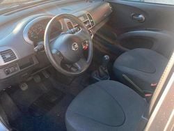 Grigio Usata 2005 Nissan Micra Tre volumi | 2500 € (Buon prezzo)