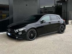 Nero Usata 2022 Mercedes A200 Premium Tre volumi | 35.200 € (Molto cara)