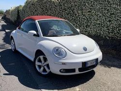 Usata 2010 VW Beetle Edition Cabrio | 11.500 € (Molto cara)