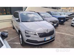 Grigio Usata 2019 Skoda Karoq Executive SUV | 20.900 € (Cara)