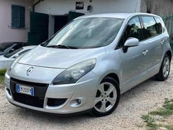 Argento Usata 2012 Renault Scénic III XMOD Monovolume | 2790 € (Ottimo prezzo)