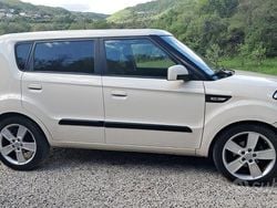 Bianco Usata 2010 Kia Soul SUV | 6500 €