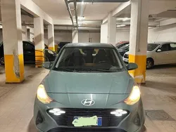 Usata 2024 Hyundai i10 Due volumi | 14.500 € (Buon prezzo)