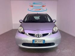 Grigio Usata 2008 Toyota Aygo Due volumi | 5890 € (Buon prezzo)