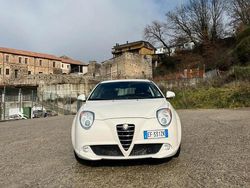 Bianco Usata 2010 Alfa Romeo MiTo Due volumi | 6999 € (Molto cara)