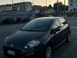 Grigio Usata 2017 Fiat Punto Street Due volumi | 7099 € (Buon prezzo)