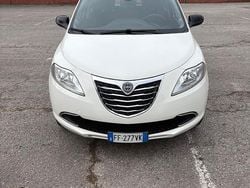 Bianco Usata 2013 Lancia Ypsilon Due volumi | 3800 € (Buon prezzo)