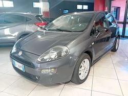 Grigio Usata 2014 Fiat Punto Street Tre volumi | 5900 € (Buon prezzo)