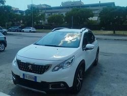 Bianco Usata 2018 Peugeot 2008 Allure SUV | 13.000 € (Buon prezzo)