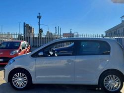 Bianco Usata 2022 VW up! Move Due volumi | 13.000 € (Buon prezzo)