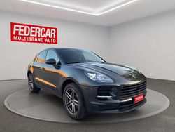 Grigio chronos Usata 2019 Porsche Macan SUV | 49.900 € (Cara)