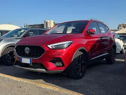 Rosso Usata 2023 MG ZS Luxury Tre volumi | 13.950 € (Buon prezzo)