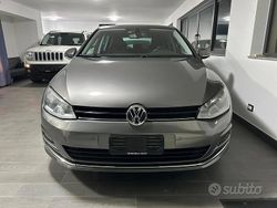 Grigio Usata 2013 VW Golf VII Highline Tre volumi | 10.900 € (Buon prezzo)