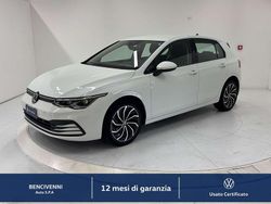 Bianco Usata 2020 VW Golf Life Tre volumi | 23.500 € (Molto cara)