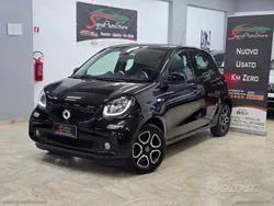 Nero Usata 2015 Smart ForFour Prime Tre volumi | 9900 € (Cara)