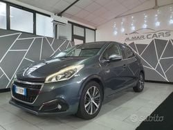 Grigio Usata 2016 Peugeot 208 Allure Due volumi | 8900 € (Buon prezzo)